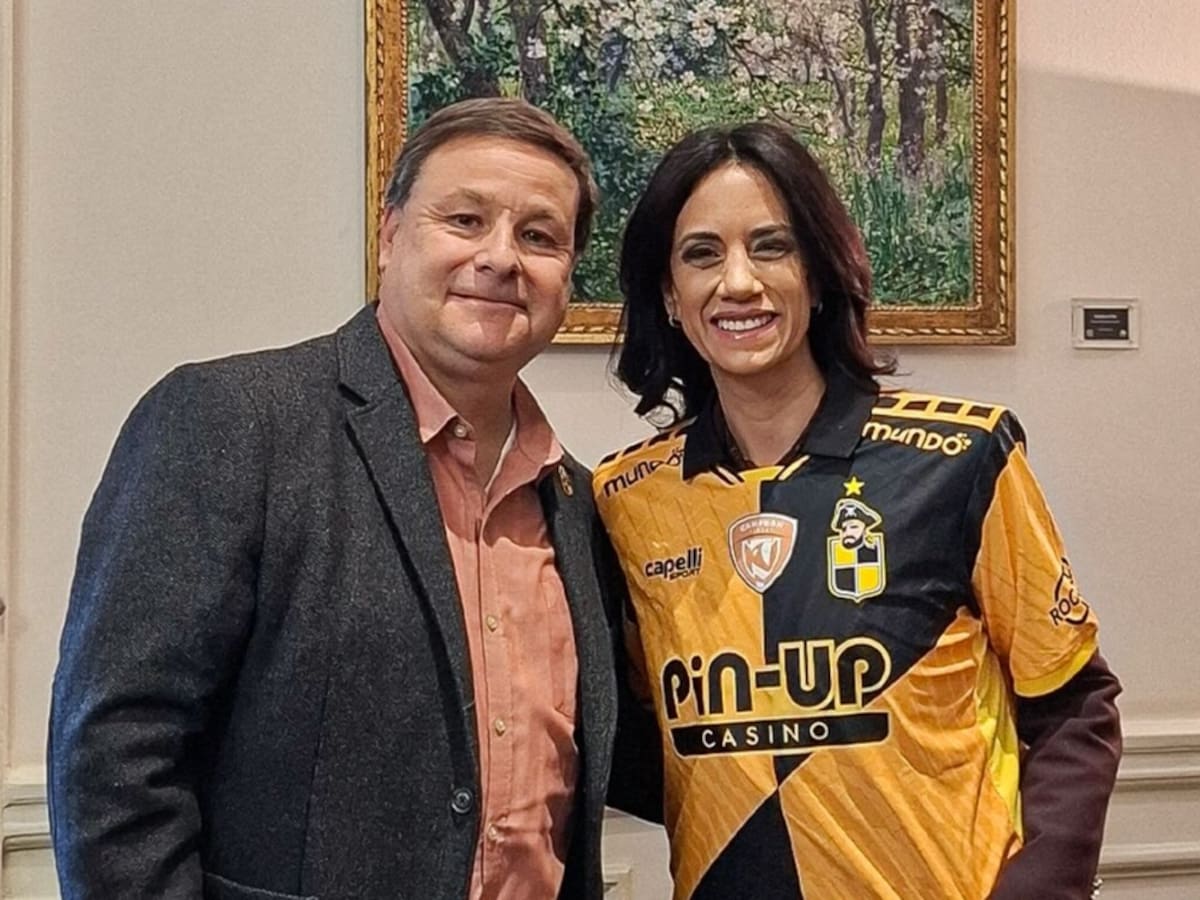 Presidenta del Senado reconoce a Coquimbo tras su histórica Libertadores y sus hinchas reaccionan: “Saquen...”
