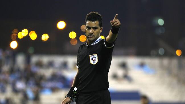 Árbitro reconoce error en gol fantasma contra Santiago Wanderers