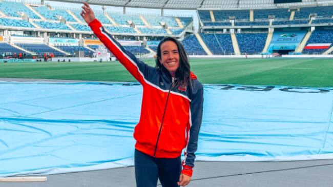 Fernanda Mackena anunció embarazo, pero quiere estar en Santiago 2023