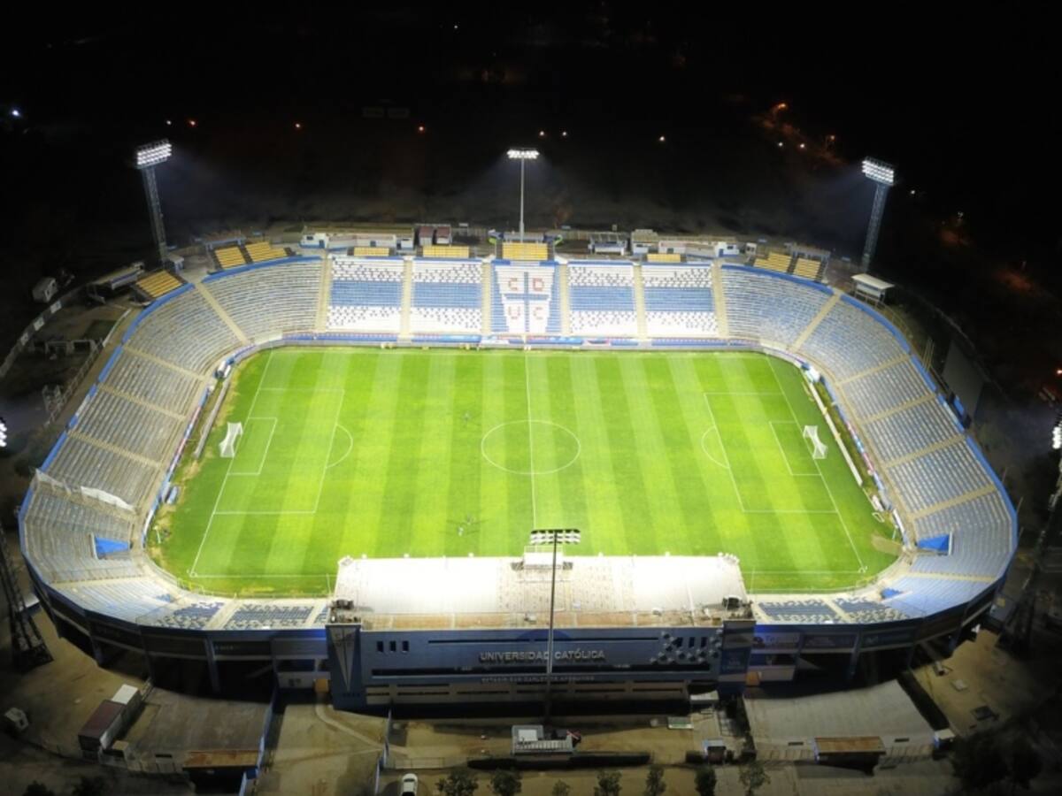 Universidad Católica anuncia fecha para cerrar el San Carlos y promete una jornada llena de «sorpresas»