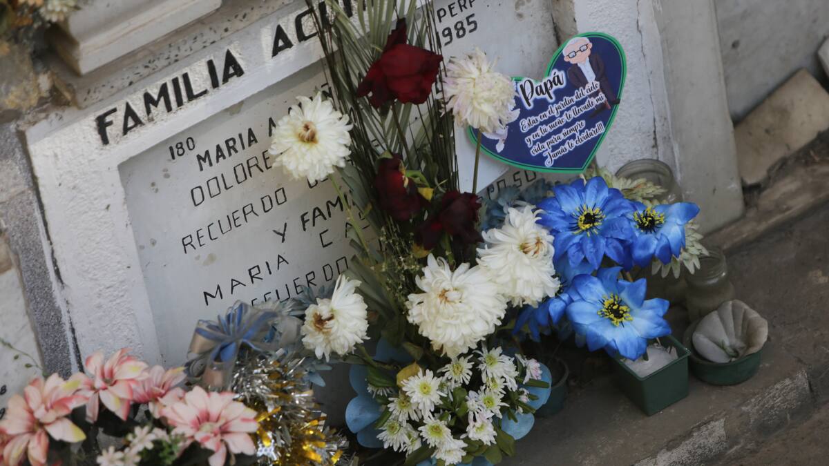 Ciudadano a Pata: El deterioro del Cementerio General