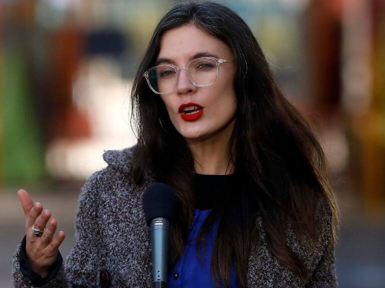 Camila Vallejo, 1024x576 jpg ok