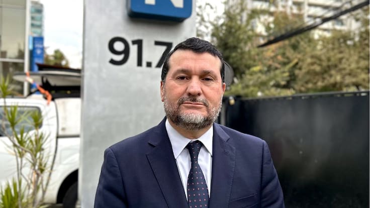 Entrevista a Héctor Barros, fiscal regional metropolitano Sur y coordinador del Equipo ECOH - ADN Hoy