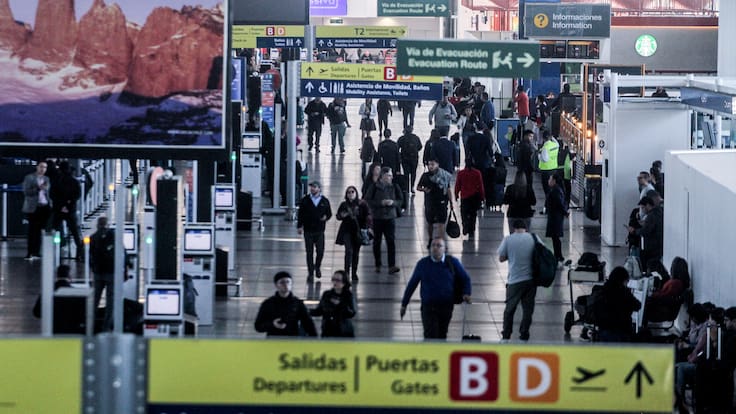 Más de un millón de pesos: usuaria ‘funó’ a aerolínea por insólito pasaje de Puerto Montt a Iquique
