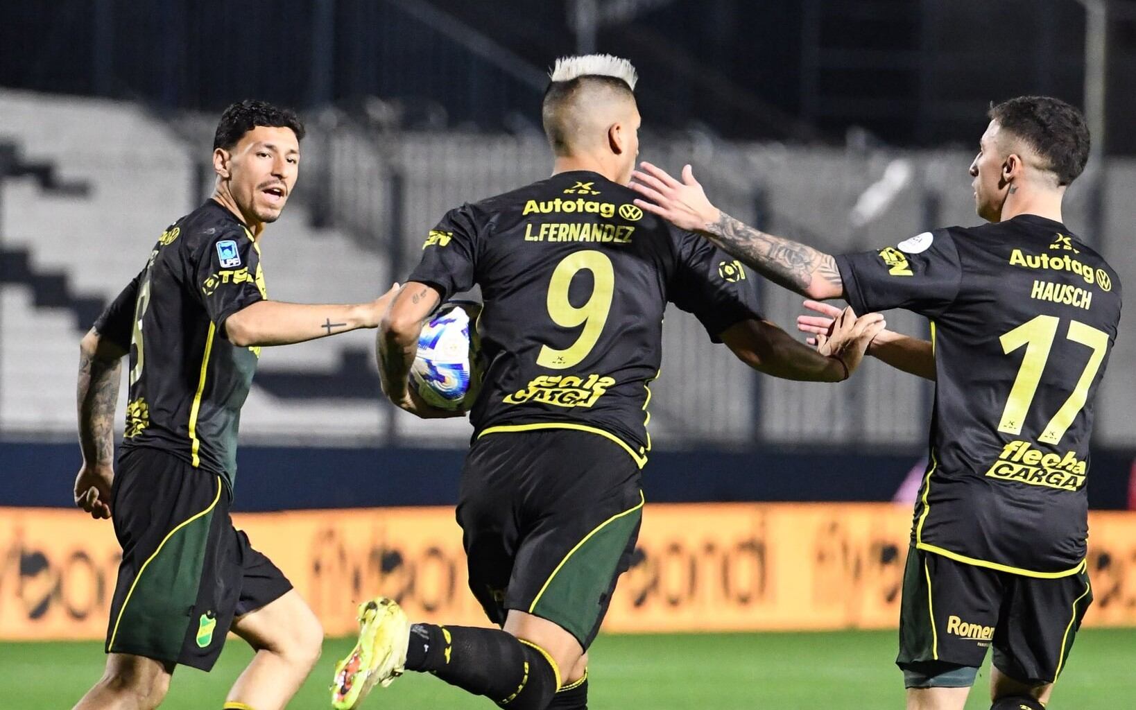 Leandro Fernández en Defensa y Justicia por la Copa Argentina