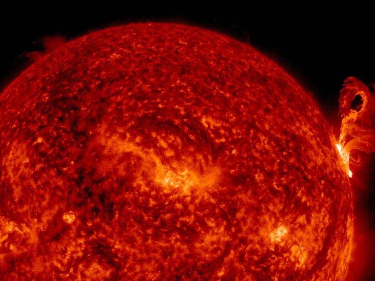 Aumenta la actividad del sol: NASA detecta dos «poderosas» llamaradas solares consecutivas