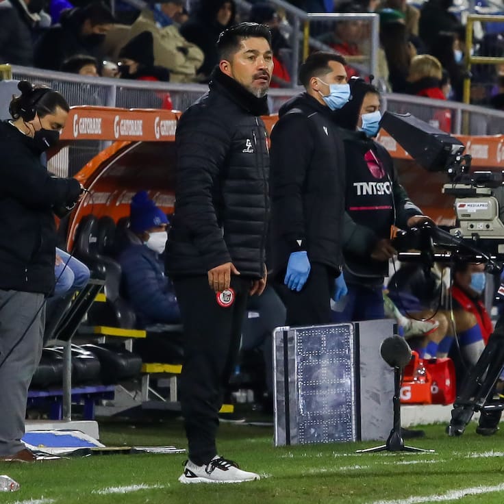 Cae un nuevo técnico en el fútbol chileno: “Los resultados no acompañaron”