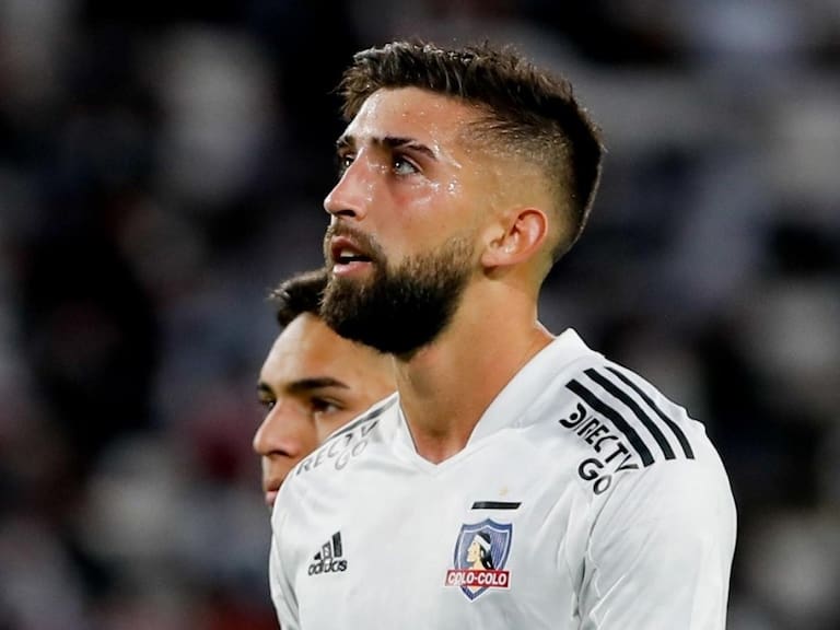 Colo Colo confirma que Emiliano Amor fue sometido a una cirugía de reconstrucción por dura lesión en el tobillo izquierdo