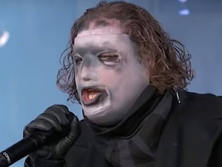 Fanáticos de Slipknot están «molestos» por la nueva máscara de Corey Taylor