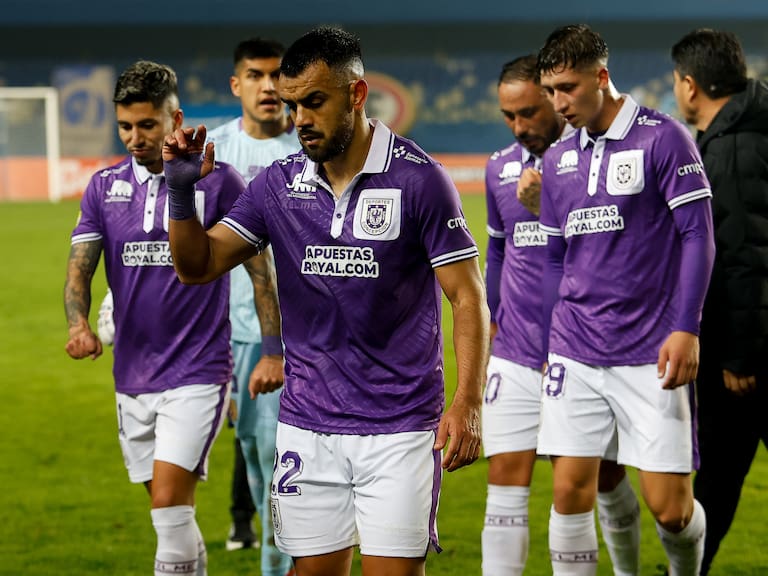 Arquero debutante en Primera División hunde a Deportes Concepción en el último lugar de la Liga de Primera
