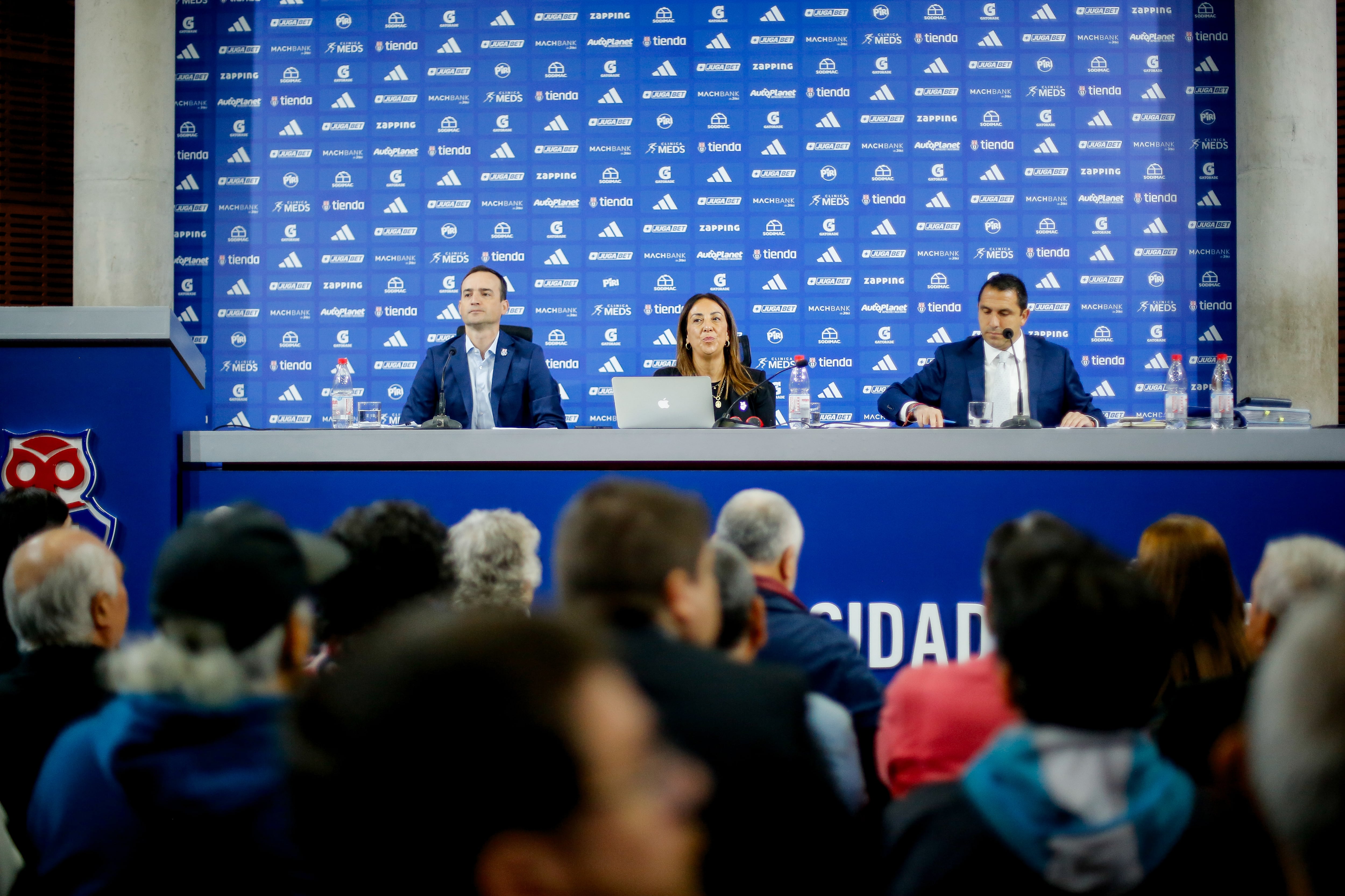 Azul Azul: ¿qué significa la revocación del mandato del directorio?