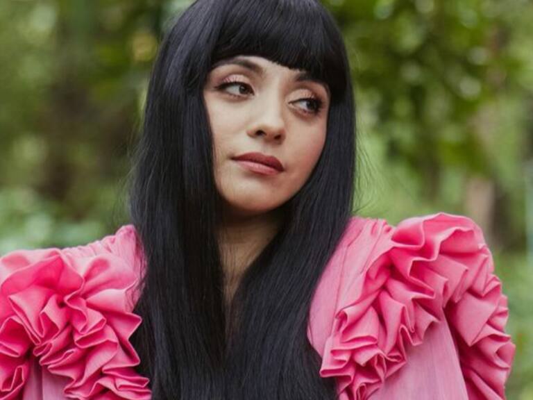 Mon Laferte estrena cover "andino" de Nothing Else Matters de Metallica