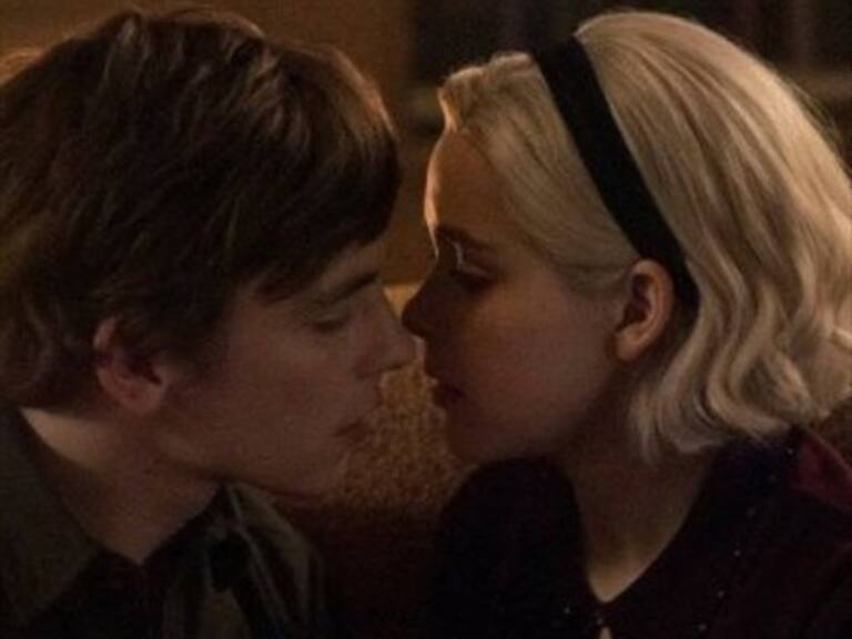 Netflix reveló inéditas imágenes de la segunda temporada de El Mundo Oculto de Sabrina