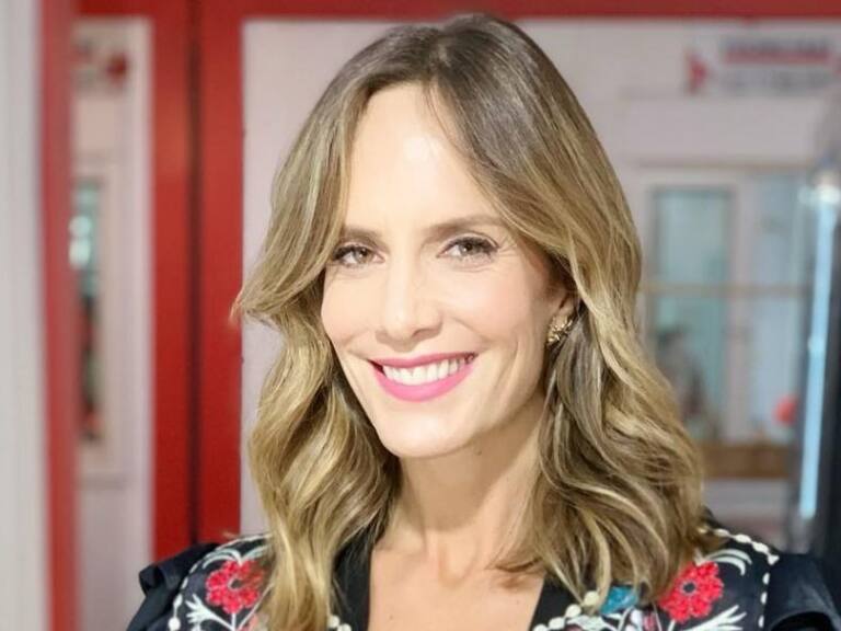 Diana Bolocco compartió fotografía de delicado desnudo en Instagram