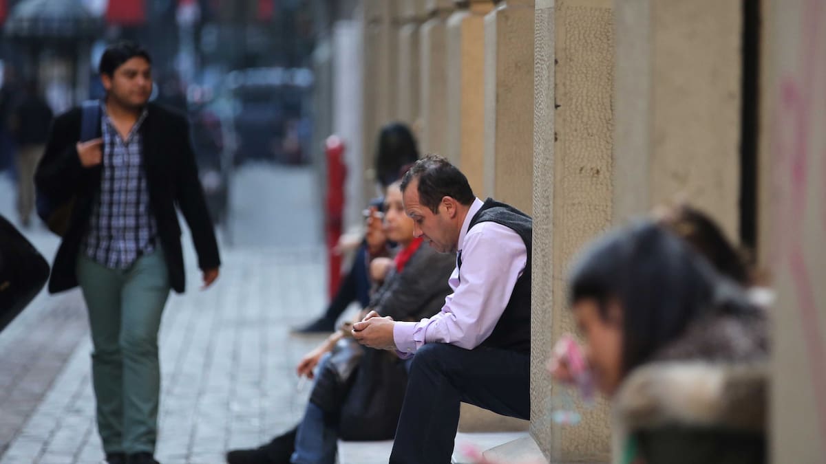 Desempleo en Chile vuelve a subir y llega a 9,6%: los motivos del alza