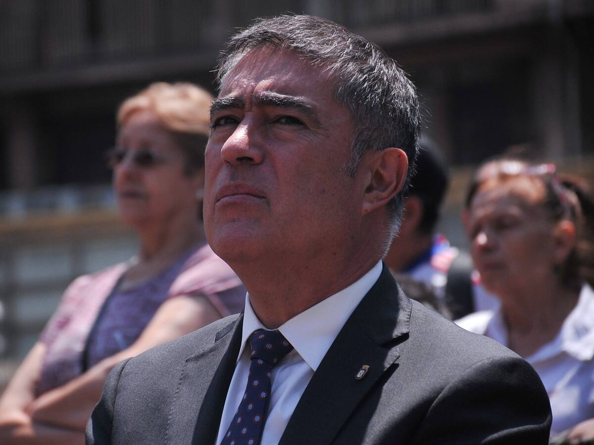Mario Desbordes agradece apoyo tras complejo momento familiar: “Han sido un respaldo muy significativo...”