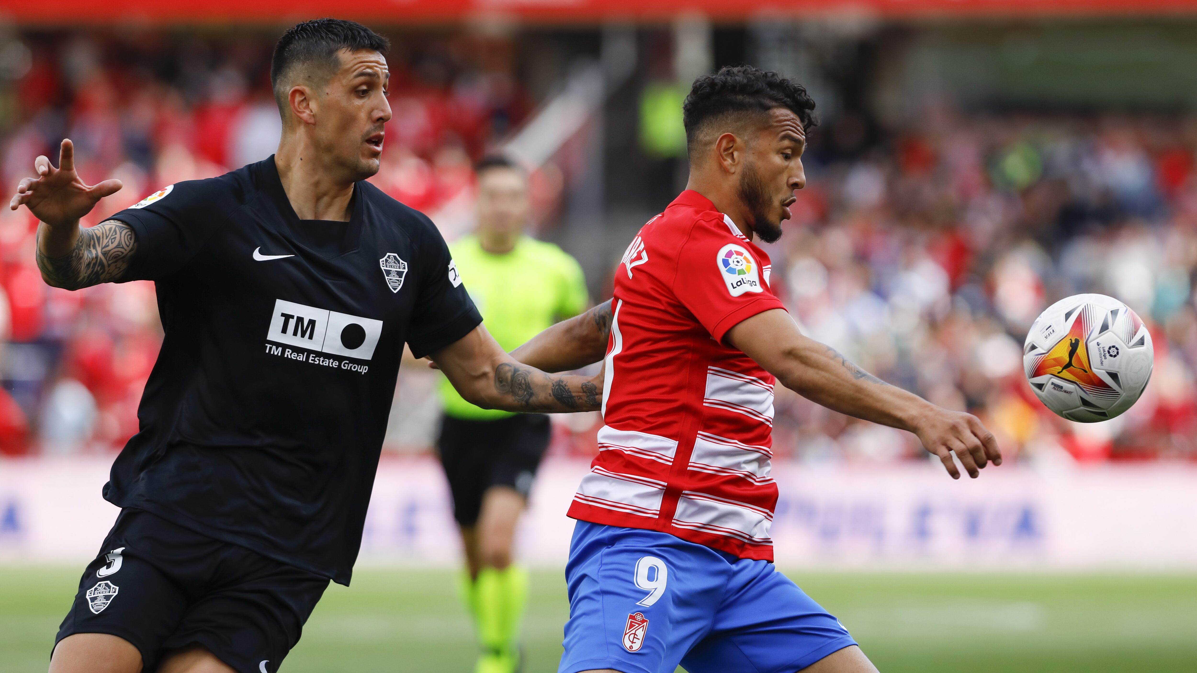 Elche de Enzo Roco derrotó al Granada por La Liga