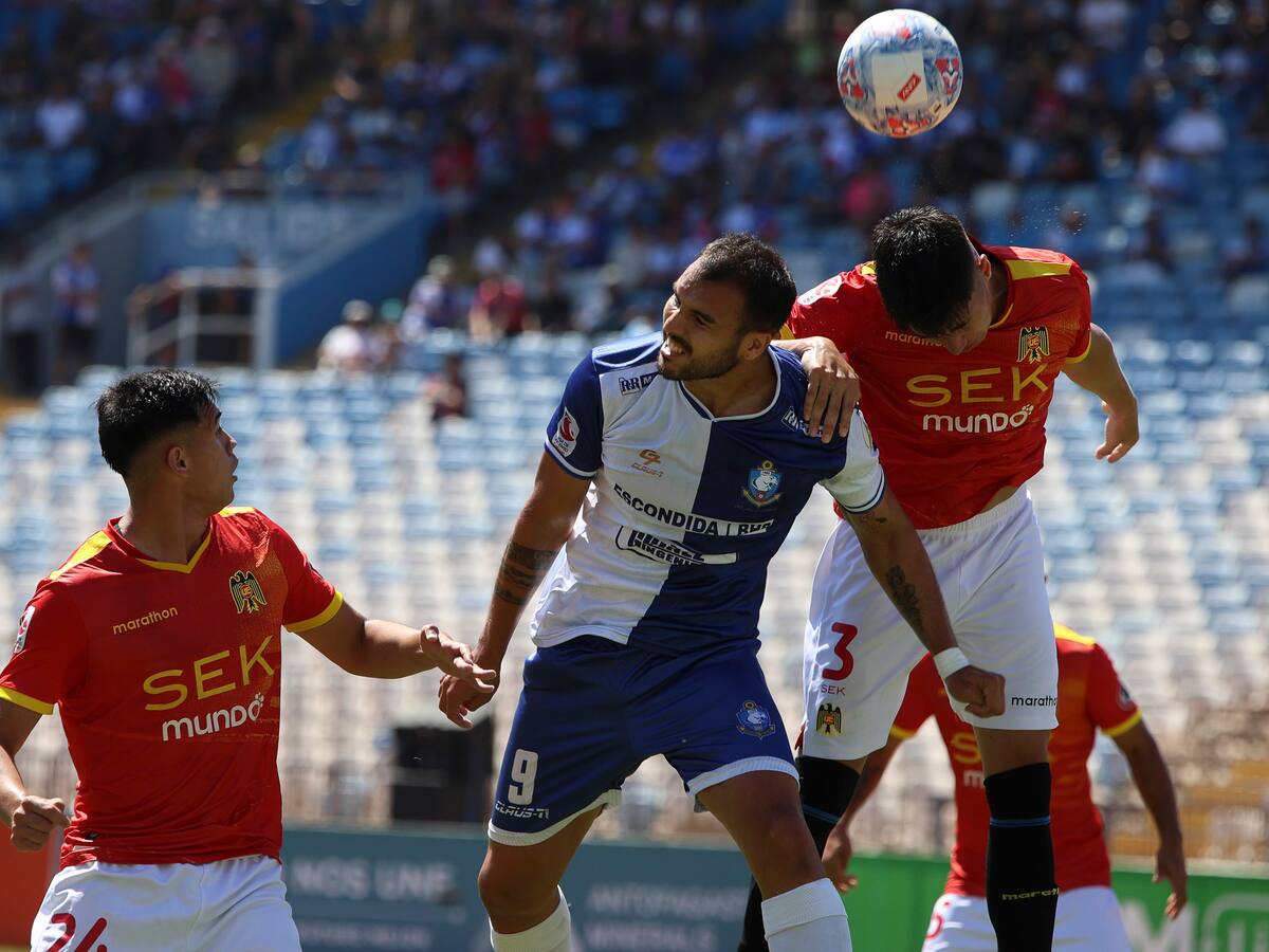 Unión Española no reacciona en la B: Antofagasta le propina otro golpe y amarga el debut de Ronald Fuentes
