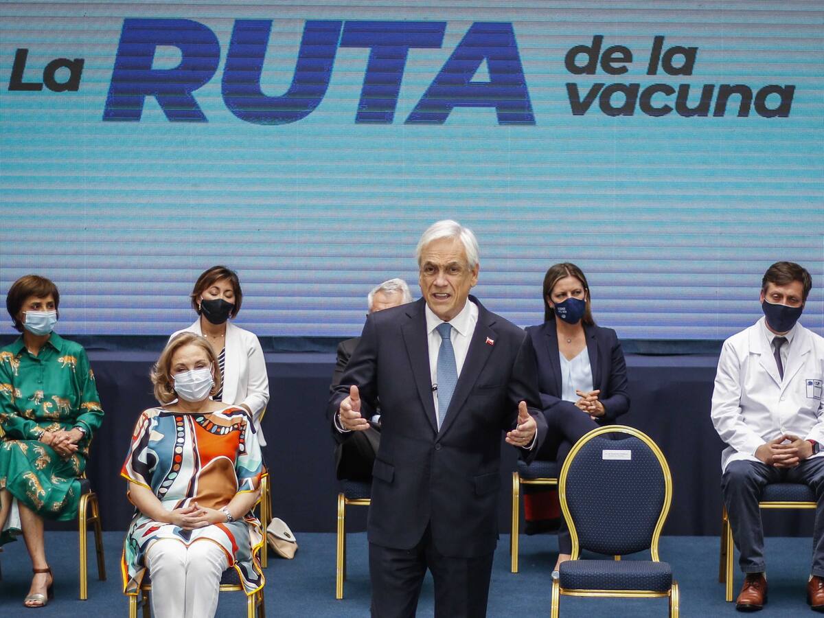 Gobierno: Funcionarios de la salud de la RM, Magallanes, Biobío y La Araucanía serán los primeros en ser vacunados contra el Covid-19