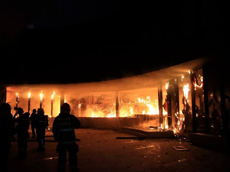 Incendio en Museo Violeta Parra