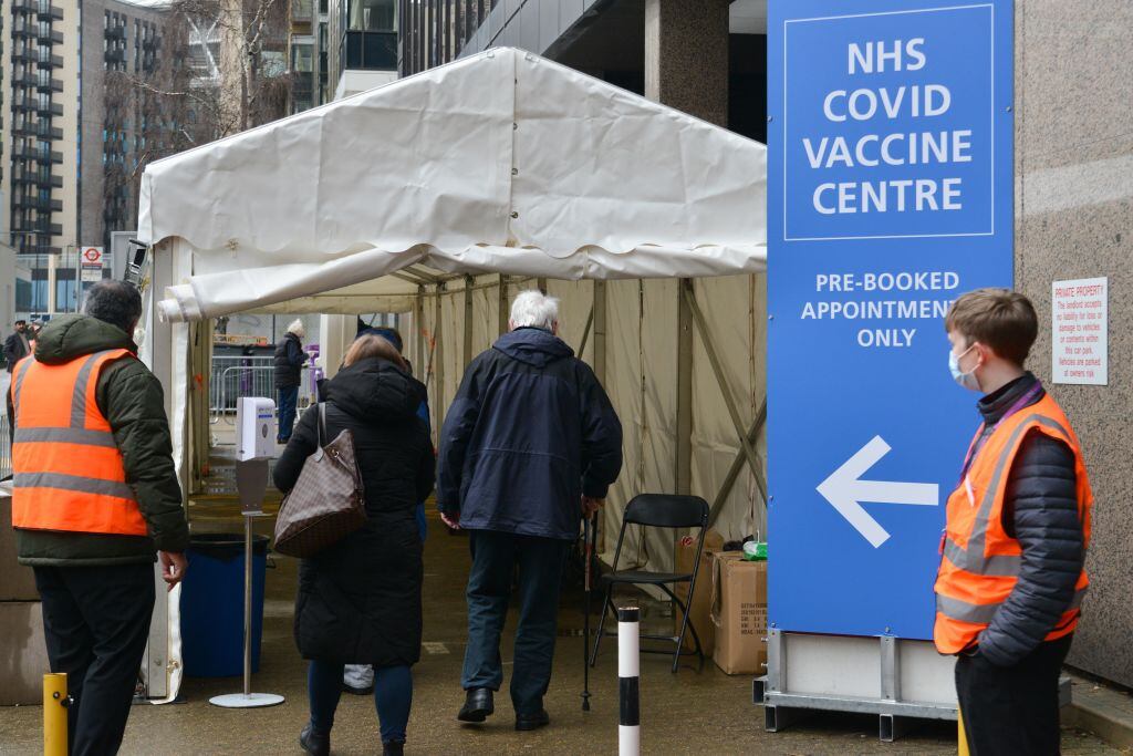 Un centro de vacunación contra el Covid-19 en Londres