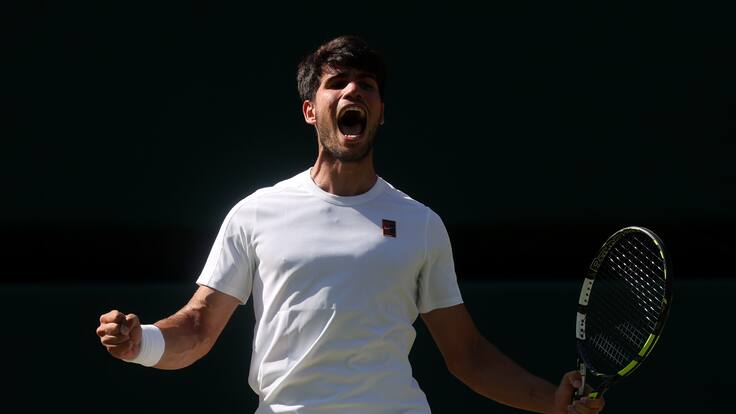 Carlos Alcaraz sigue haciendo historia y clasifica a su tercera final seguida en Wimbledon