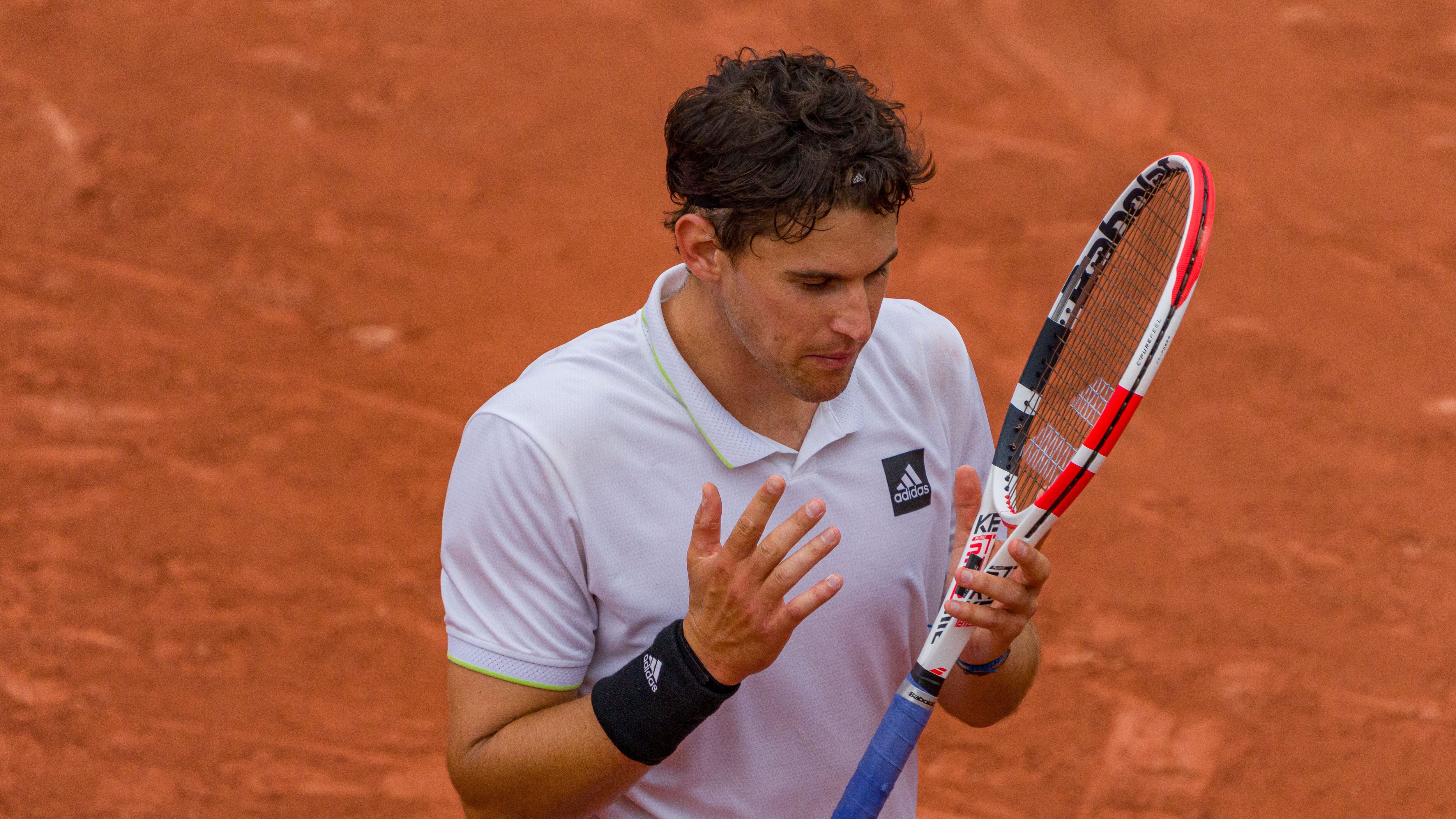 Dominic Thiem queda eliminado en primera ronda de Roland Garros