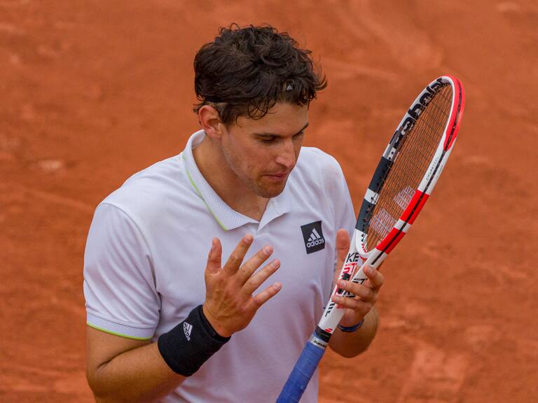Dominic Thiem queda eliminado en primera ronda de Roland Garros y aún no logra ganar en su regreso al circuito