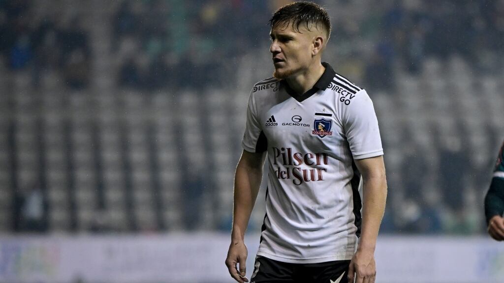 Leonardo Gil: "Ojalá no suframos tanto la salida de Pablo Solari, el fútbol argentino será un lindo desafío para él"