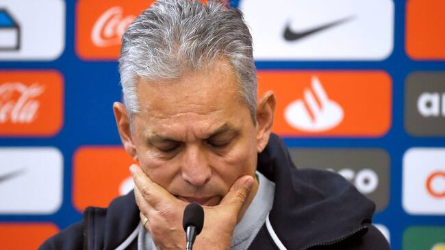Chile's Colombian coach Reinaldo Rueda holds a press conference at La Manga Club complex in Cartagena on October 11, 2019 on the eve of the international friendly football match Chile vs Colombia. (Photo by JOSE JORDAN / AFP) (Photo by JOSE JORDAN/AFP via Getty Images)