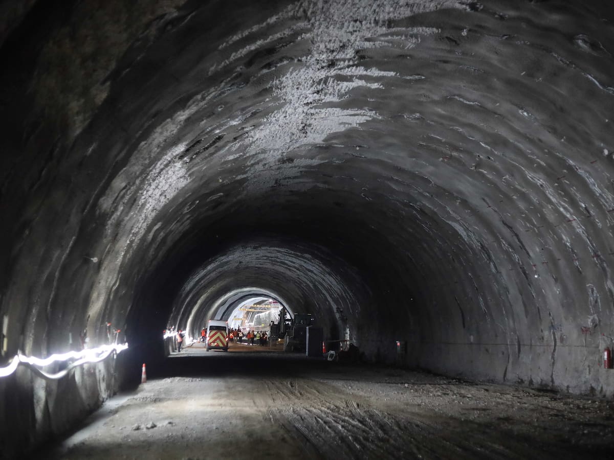 Conexión de túneles entre AVO I y AVO II permite cerrar el histórico anillo vial de Américo Vespucio