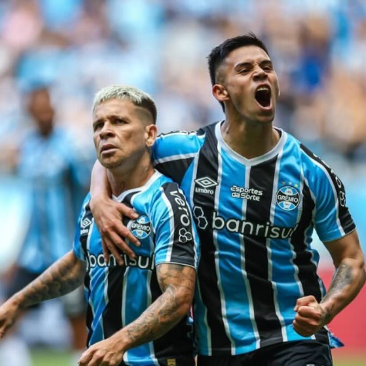 ¿Convencerá a Gareca? Alexander Aravena se lució con una asistencia y volvió a destacar en Gremio