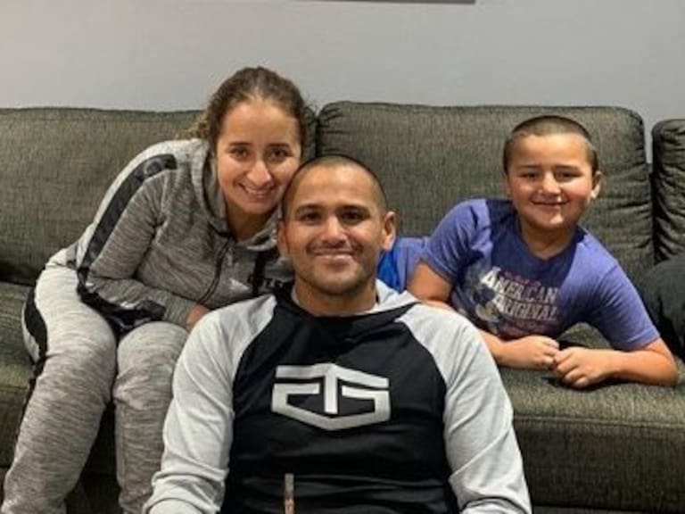 «Que no caiga»: Humberto «Chupete» Suazo se divierte con su familia en cuarentena