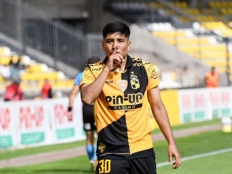 En Coquimbo siguen las burlas contra Colo Colo