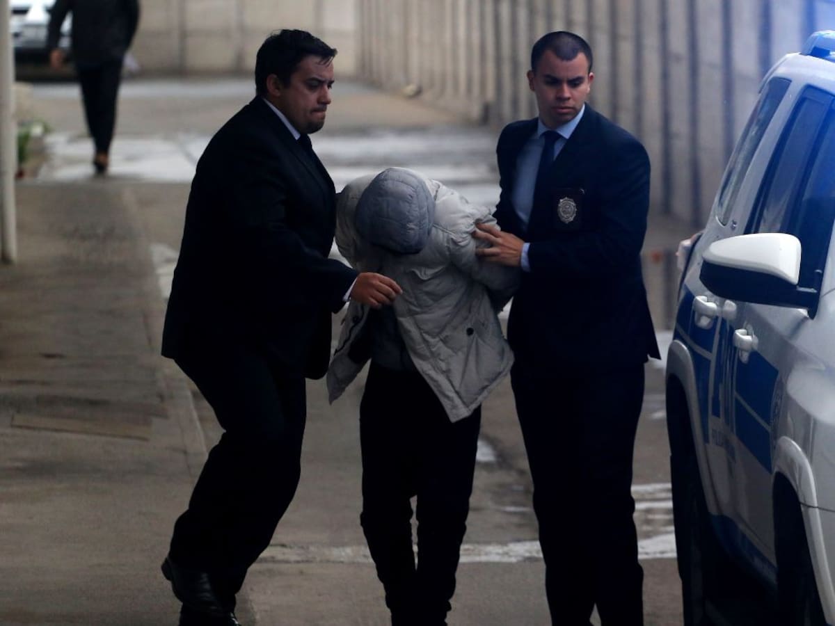 Exfuncionario municipal de Huechuraba es detenido por almacenamiento de material pornográfico infantil
