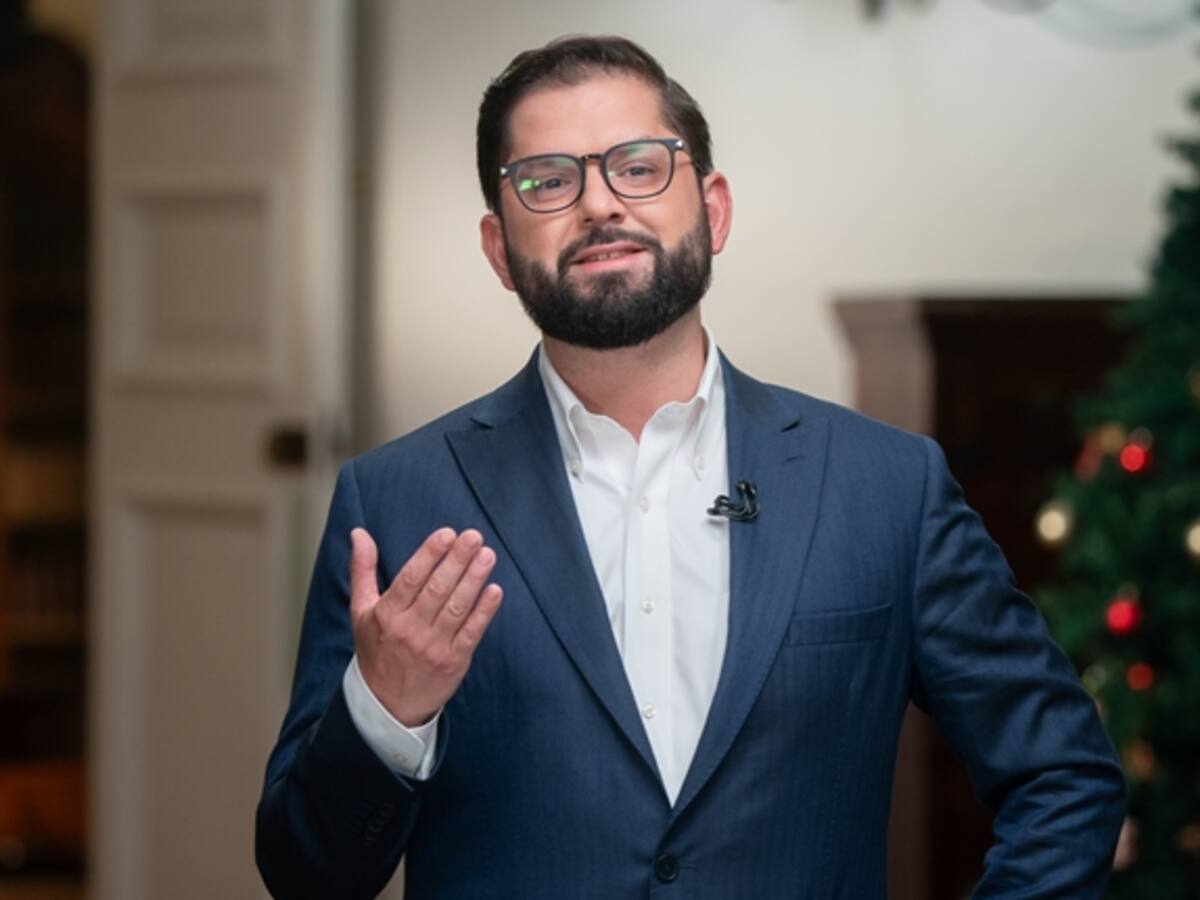 Fiscalía pedirá sobreseimiento en caso contra el Presidente Boric por presunta difusión de imágenes íntimas