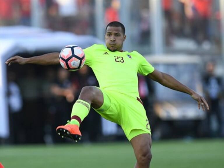 Salomón Rondón rompe su mufa y anota el descuento de Venezuela ante Chile