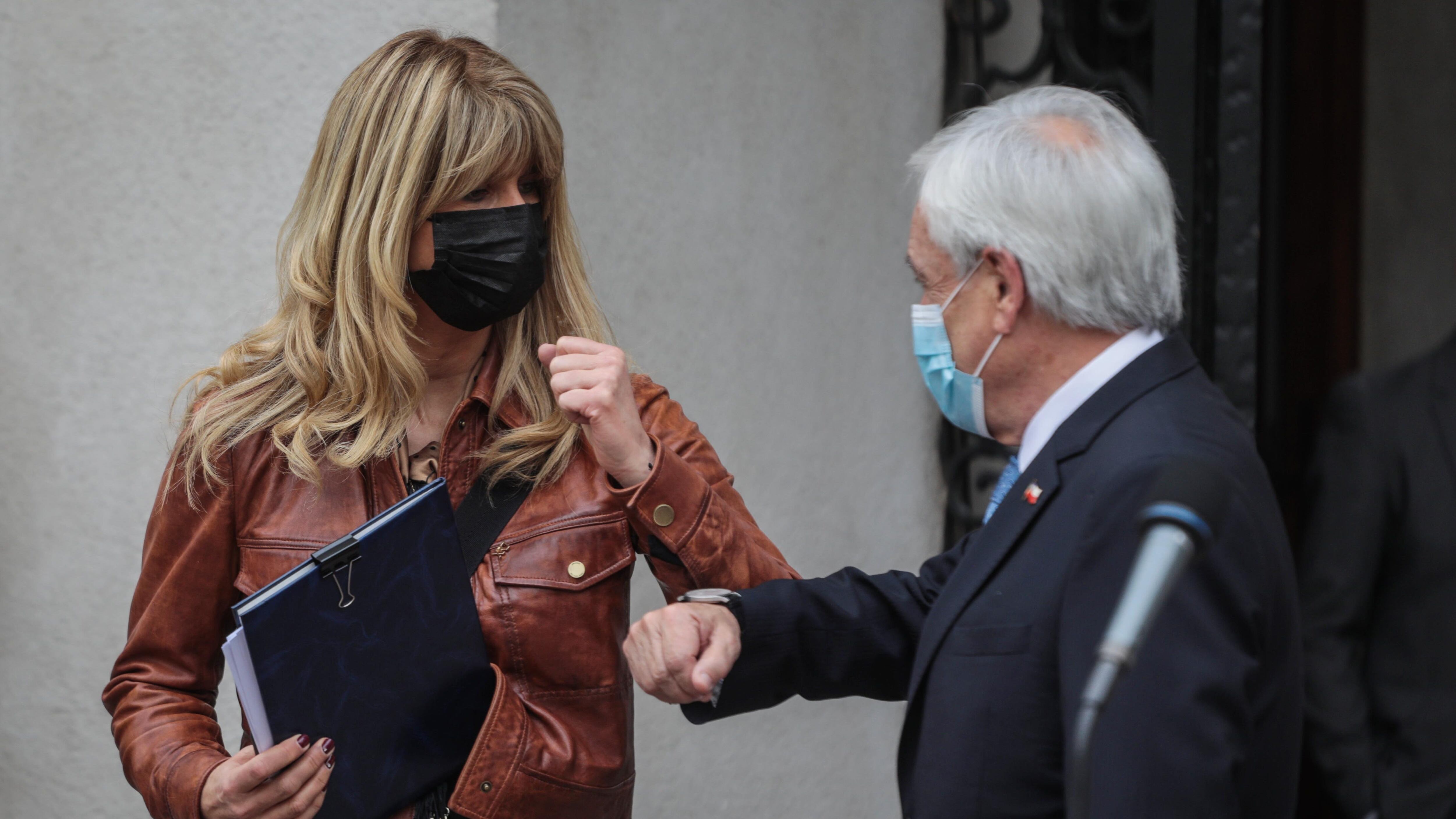 Ximena Rincón pidió al Presidente Piñera terminar con el toque de queda