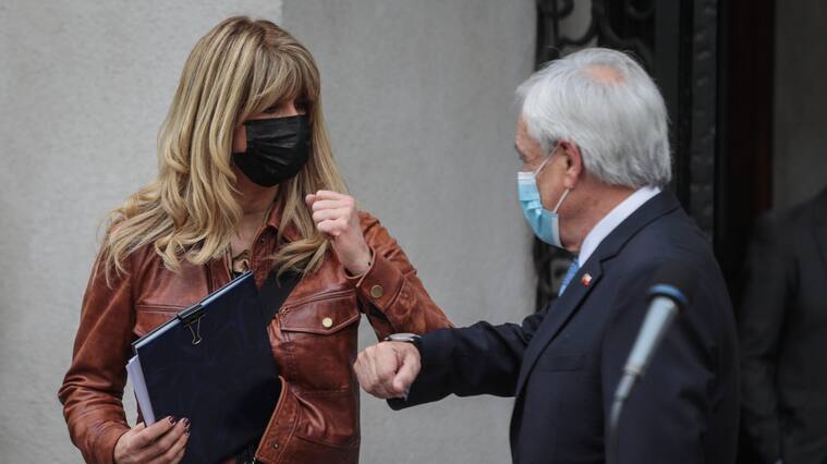 Ximena Rincón pidió al Presidente Piñera terminar con el toque de queda
