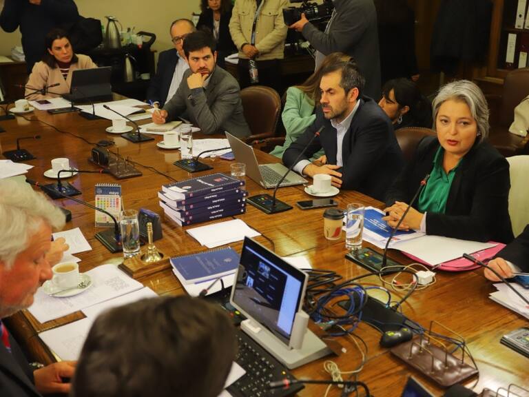 Avanza el aumento al sueldo mínimo: comisión de Trabajo de la Cámara aprueba proyecto que reajusta monto a $500 mil