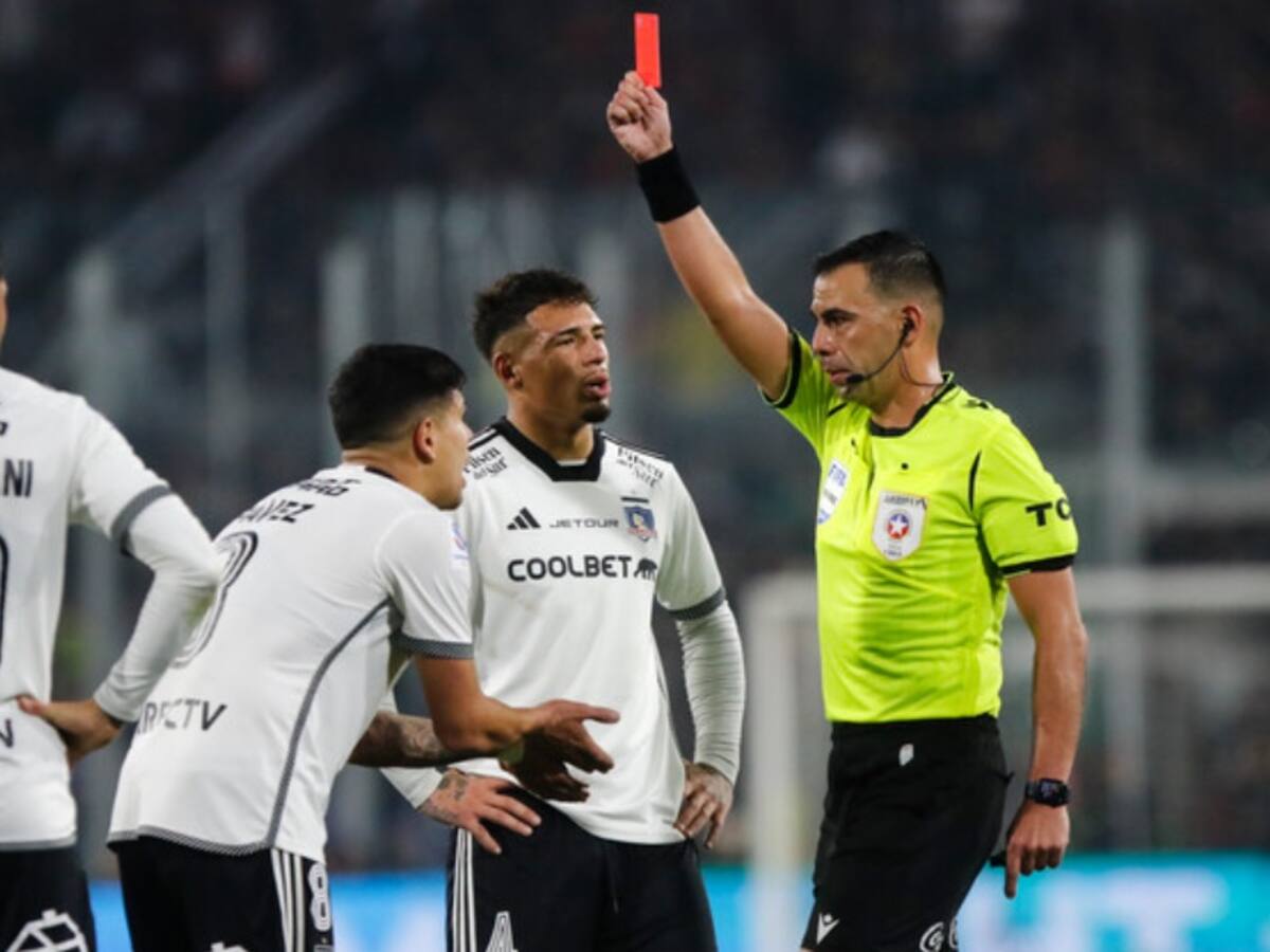 Esteban Pavez recibe dos fechas de castigo tras ser expulsado en la derrota de Colo Colo ante Copiapó