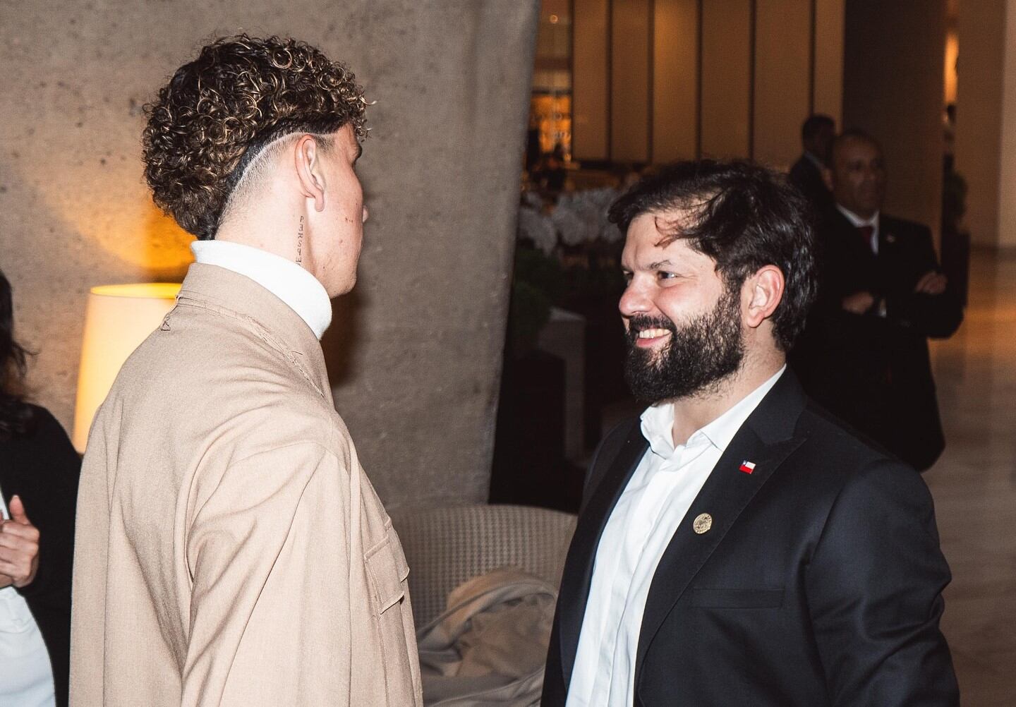 "Me sorprendió ver su cercanía": seleccionado de La Roja sorprendió con inesperada reunión junto al Presidente Boric | Instagram