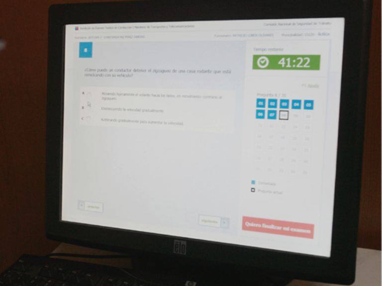 Licencia de conducir: descarga el material para el examen teórico de manera gratuita