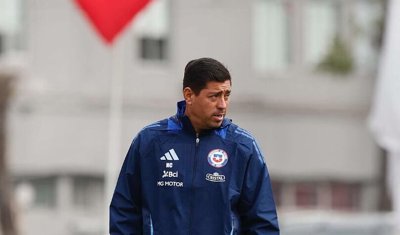 Carlos Parra - Comunicaciones FFCh.