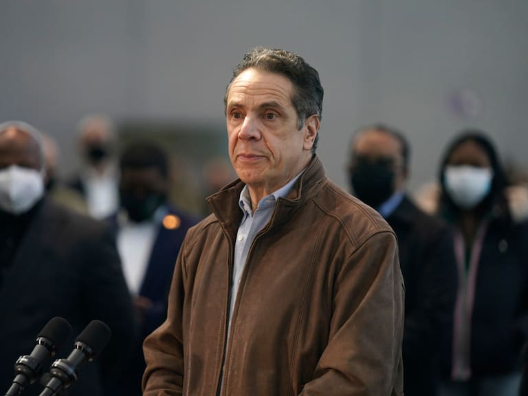 Andrew Cuomo se refiere a la pandemia en Nueva York