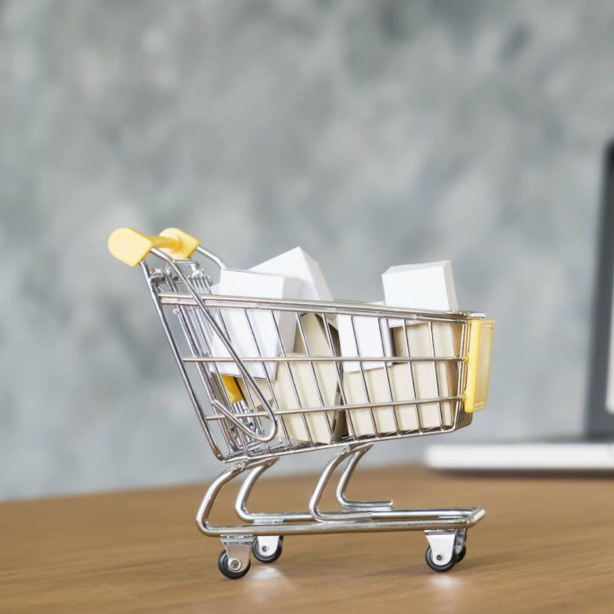 ¿Cómo saber si una tienda es falsa en redes sociales? Expertos entregan recomendaciones para evitar estafas
