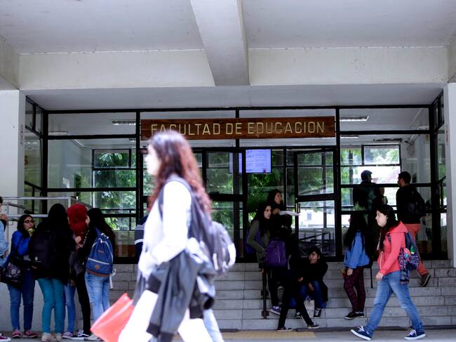 “Quieren retroceder”: Diputados se dividen tras propuesta que frena el ingreso de nuevas Ues a la gratuidad
