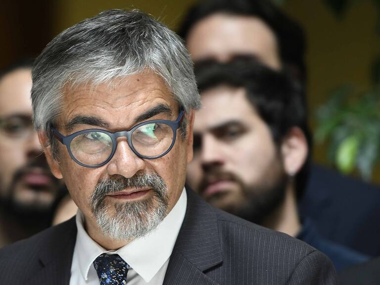 08 de Marzo/VALPARAISO Mario Marcel en conferencia de prensa , durante la sesión de la camara de diputado que trata la reforma tributaria .
FOTO: PABLO OVALLE ISASMENDI/AGENCIAUNO