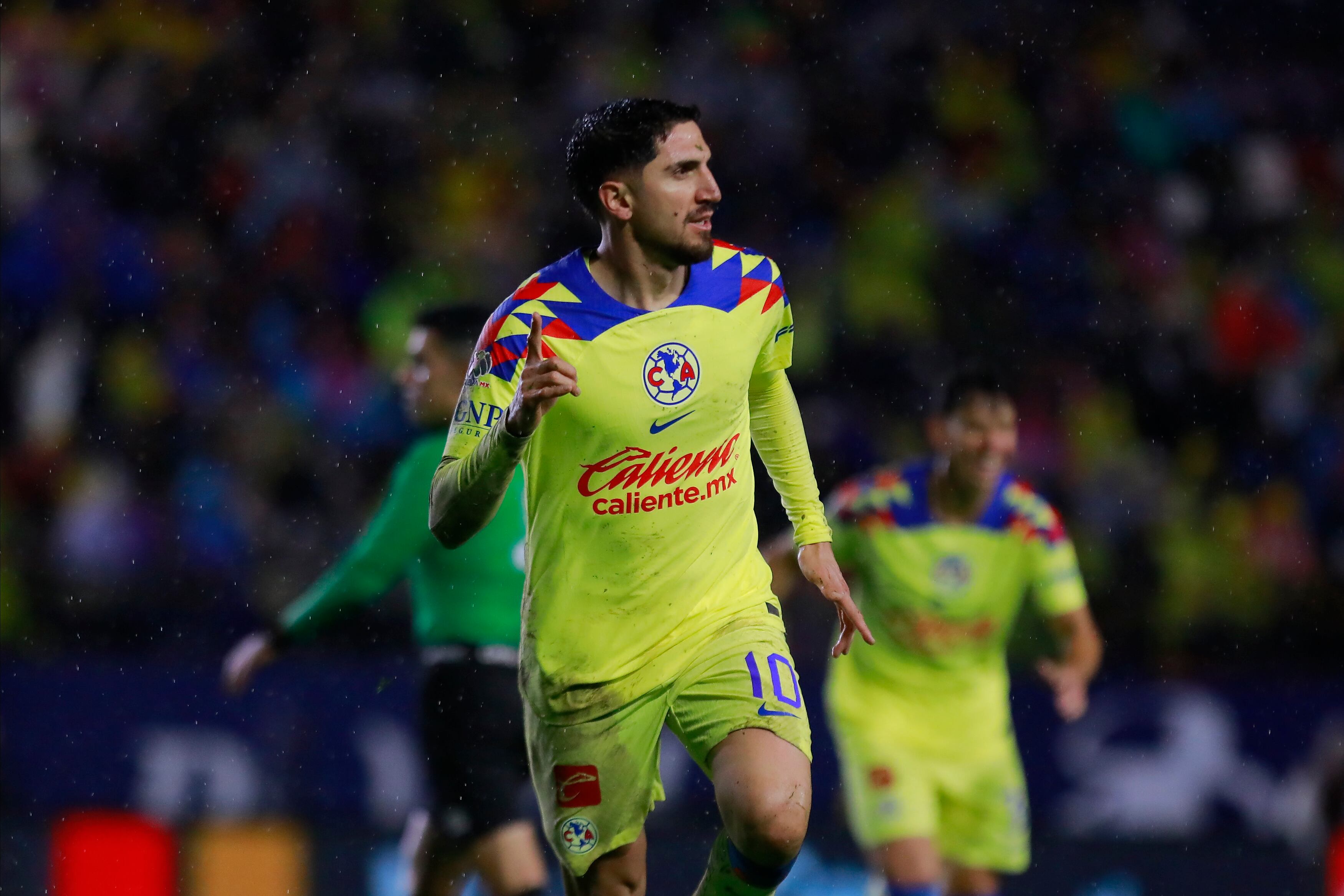 Diego Valdés marcó dos goles en la semifinal de ida de la Liga MX / Getty Images