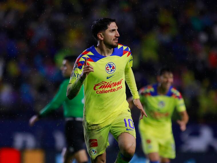 Diego Valdés marcó dos goles en la semifinal de ida de la Liga MX / Getty Images